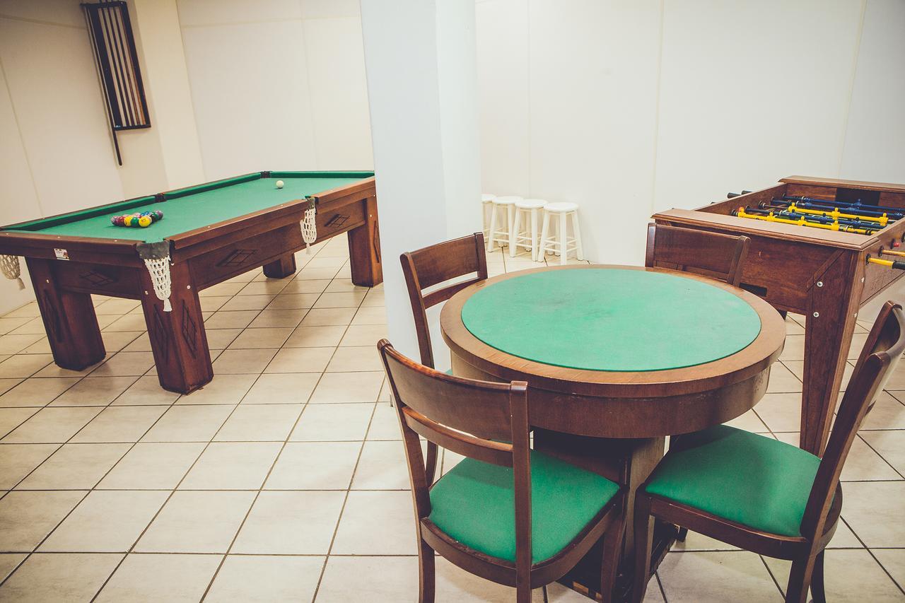 Real Nob Hotel Orleans Buitenkant foto
