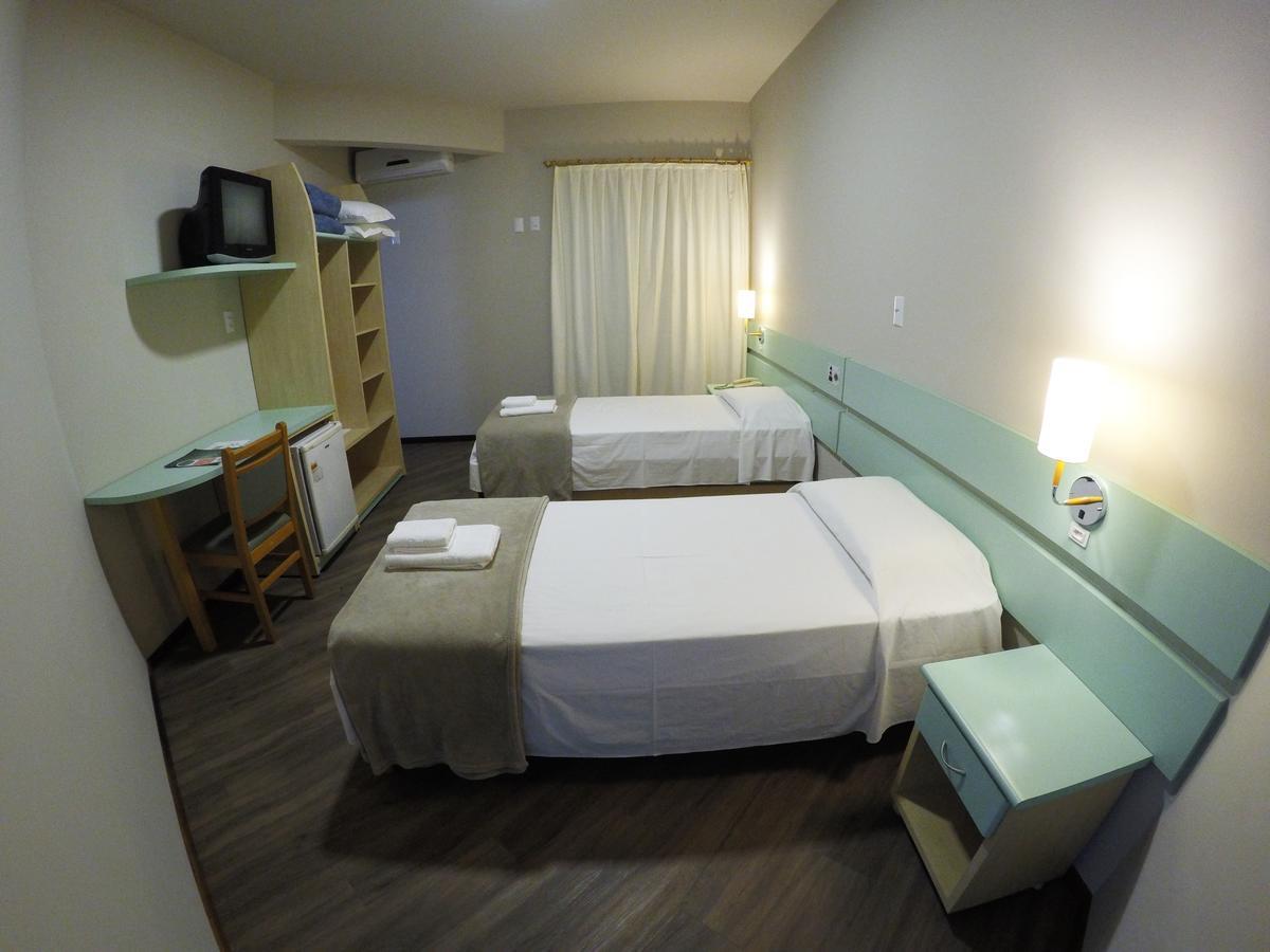 Real Nob Hotel Orleans Buitenkant foto